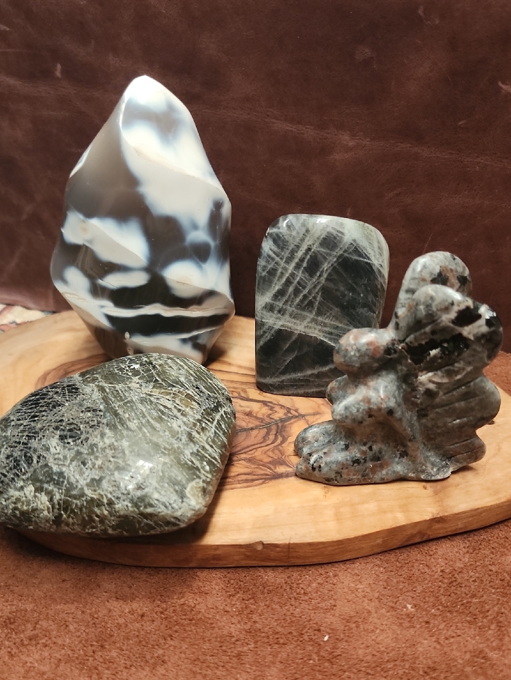 (4pc) Black Cat Girlie Crystal Bundle